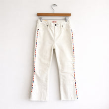 Load image into Gallery viewer, Johnny Was The Cropped Baby Boot Denim Embroidered Jeans White 27
