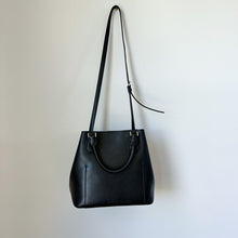 Load image into Gallery viewer, Michael Kors Greenwich Leather Crossbody Strap Large Bucket Grab Bag Black NWT

