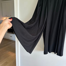Load image into Gallery viewer, Eileen Fisher Stretch Jersey Pull On Wide Leg Cropped Pants Black S
