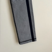 Load image into Gallery viewer, Lululemon Coast to Class Gingham Pant in Inkwell $92

