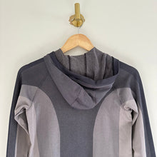 Load image into Gallery viewer, Lululemon Ebb To Train Abstract Zip Up Hooded Jacket Gray/Cream 6

