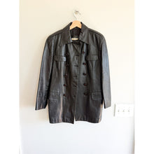 Load image into Gallery viewer, Begedor Italia Vintage Double-Breasted Leather Trench Coat Black M

