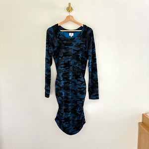 Sundry Camo Print 3/4 Sleeve Knee Length Round Neck Sweater Dress Blue/Black 2