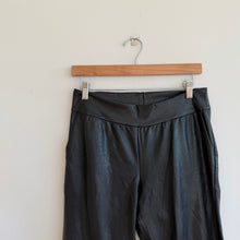 Load image into Gallery viewer, Commando Faux Leather Pull-On Mid Rise Jogger Pants Black M
