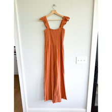 Load image into Gallery viewer, Madewell Lightspun Lucie Flutter Sleeve Smocked Wide Leg Jumpsuit Brown 4
