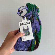Load image into Gallery viewer, Baggu Pleated Maroon Poppy Floral Pattern Reusable Tote Bag Purple NWT
