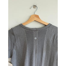 Load image into Gallery viewer, Lululemon Swiftly Tech Short Sleeve Breeze Relaxed Fit Activewear Top Gray 8 NWT
