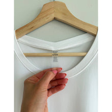 Load image into Gallery viewer, Beyond Yoga Featherweight On The Down Short Sleeve Activewear Top White XL NWT
