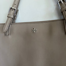 Load image into Gallery viewer, Tory Burch Robinson Saffiano Leather Adjustable Strap Tote Bag Light Gray
