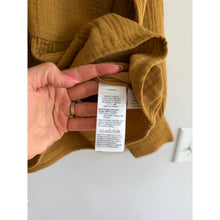 Load image into Gallery viewer, Madewell Lightspun Button-Back Long Sleeve Peplum Blouse Compass Gold M
