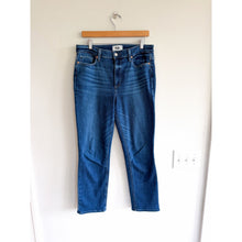 Load image into Gallery viewer, Paige Soleil Cindy High Rise Denim Straight Leg Jeans Blue 31
