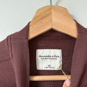 Abercrombie & Fitch New York Crew Neck Pullover Cropped Sweatshirt Brown XS