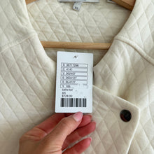 Load image into Gallery viewer, Anthropologie Bella Luxx Asymmetrical 3/4 Sleeve Quilted Jacket Cream XS NWT
