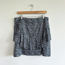 Load image into Gallery viewer, Daily Sports Patterned Layered Mid Rise Pull On Golf Skort Black L
