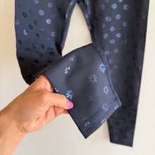 Load image into Gallery viewer, Beyond Yoga Daisy Shiny High Waisted Double Layered Midi Leggings Blue M NWT
