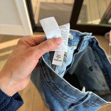 Load image into Gallery viewer, Madewell The Mid-Rise Perfect Vintage Denim Casual Tapered Jeans Blue 25
