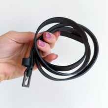 Load image into Gallery viewer, Joie Skinny Leather Adjustable Classic Square Buckle Belt Black M-L
