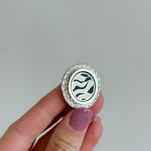 Load image into Gallery viewer, Gianni Versace Vintage Gold Tone Border Zebra Stripe Single Clip-On Earring
