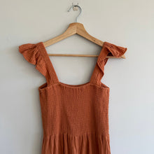 Load image into Gallery viewer, Madewell Lightspun Lucie Flutter Sleeve Smocked Jumpsuit mulled cider 4
