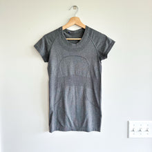 Load image into Gallery viewer, Lululemon Swiftly Tech Short Sleeve Top Gray 6
