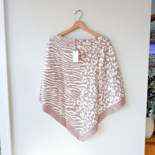 Load image into Gallery viewer, Barefoot Dreams CozyChic Ultra Lite Ocean Breeze Poncho in Faded Rose Animal OS
