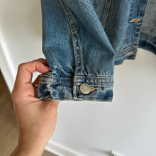 Load image into Gallery viewer, American Eagle Outfitters 90s Boyfriend Button Front Denim Jacket Blue XL
