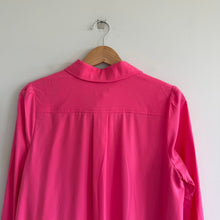 Load image into Gallery viewer, Tuckernuck Callahan Collared 3/4 Sleeve Flowy Mini Shirt Dress Hot Pink M NWT
