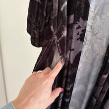 Load image into Gallery viewer, NWT Johnny Was Santal Velvet Embroidered Floral Print Kimono Coat Black M
