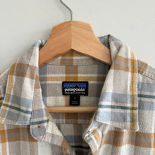 Load image into Gallery viewer, Patagonia Fjord Flannel Plaid Organic Cotton Button Up Shirt Fields Natural S
