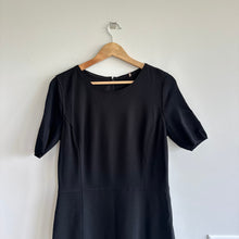 Load image into Gallery viewer, Elie Tahari Maria Colorblock Stretch Dress Black 10
