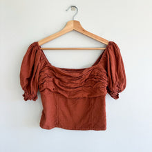 Load image into Gallery viewer, Abercrombie &amp; Fitch Drama Puff Sleeve Pleated Blouse Rust Brown M
