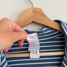 Load image into Gallery viewer, Hanna Andersson Striped Short Sleeve HannaSoft Pajama Top Elemental Blue L

