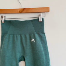 Load image into Gallery viewer, Oner Active Classic Stretch Seamless Biker Short Green XS

