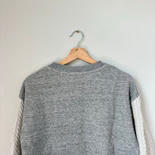 Load image into Gallery viewer, Cabi Cable-Knit Sleeve V-Neck Long Sleeve Pullover Sweater Gray M
