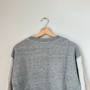 Cabi Cable-Knit Sleeve V-Neck Long Sleeve Pullover Sweater Gray M