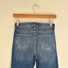 Load image into Gallery viewer, L'Agence Margot Skinny High Rise Jeans in Light Vintage 25
