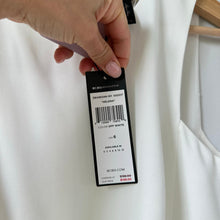 Load image into Gallery viewer, BCBGMAXAZRIA Helena Sleeveless Romper White 6 NWT
