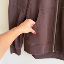 Load image into Gallery viewer, Lululemon Scuba Oversized Funnel-Neck Full Zip Sweatshirt Espresso Brown M
