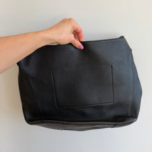 Load image into Gallery viewer, Tory Burch Pebbled Leather Zip-Closure Hobo Shoulder Bag Black
