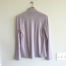 Load image into Gallery viewer, Lululemon Gami Long Sleeve Lab Activewear Top Smooth Silver 8 NWT
