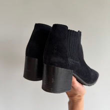 Load image into Gallery viewer, Aquatalia Suede Block Heel Side Zip Pull On Ankle Booties Black 5.5
