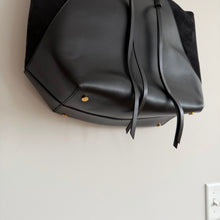 Load image into Gallery viewer, R.M Williams Signature Leather Suede Double Strap Tote Bag Black
