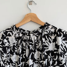 Load image into Gallery viewer, J. Crew Ruffle-Neck Peasant Floral Print Midi Dress Black White 0

