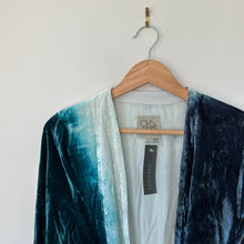 Load image into Gallery viewer, Chaser Silk Blend Lush Tie Dye Kimono Teal White S NWT
