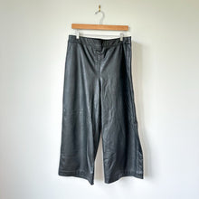 Load image into Gallery viewer, Spanx Leather-Like Pull On High Rise Cropped Pants Black XL
