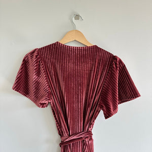 Baltic Born Andi Ribbed Velvet Short Sleeve Maxi Wrap Dress Dark Rose S