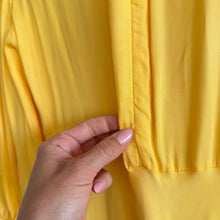 Load image into Gallery viewer, Farm Rio Yellow Piping Cut-Out Balloon Sleeve Midi Dress M NWT
