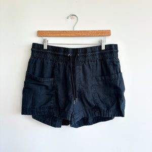 Athleta Cabo Linen 4" Drawcord Waist Pockets Shorts Black 12
