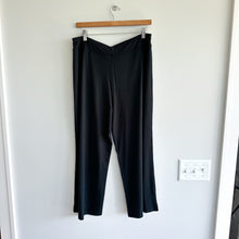 Load image into Gallery viewer, J. Jill Wearever Collection Full-Leg Cropped Pull On Stretch Pants Black M NWT
