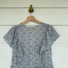 Load image into Gallery viewer, Madewell Georgette Ruffle Sleeve Floral Print Casual Peplum Top Blue XS

